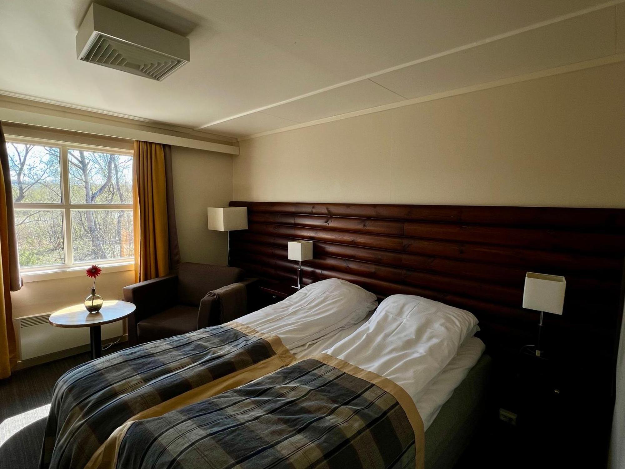 Lakselv Hotel Esterno foto